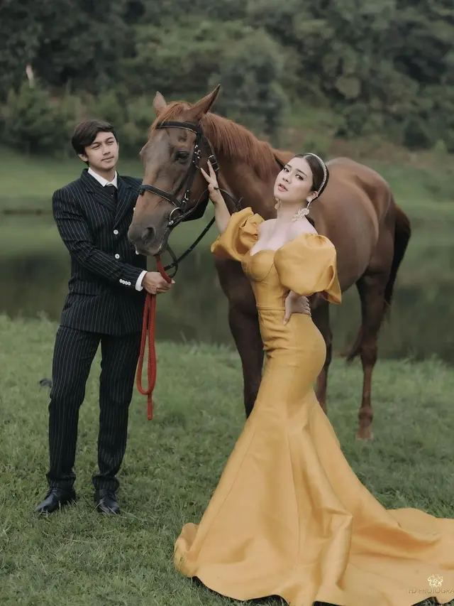 Sebar Undangan, Ini 7 Potret Prewedding Terakhir Caesar Hito dan Felicya Angelista