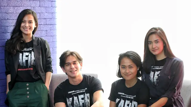 [Bintang] Media visit pemain film Kafir