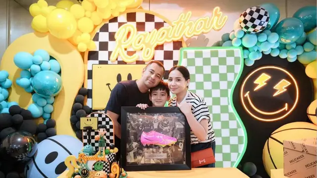 Perayaan ulang tahun Rafathar bersama Keluarga. (Instagram/@raffinagita1717)