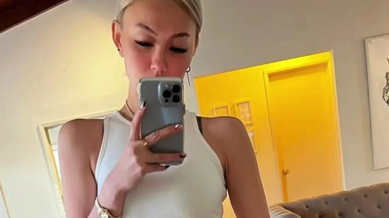 [Fimela] Agnez Mo