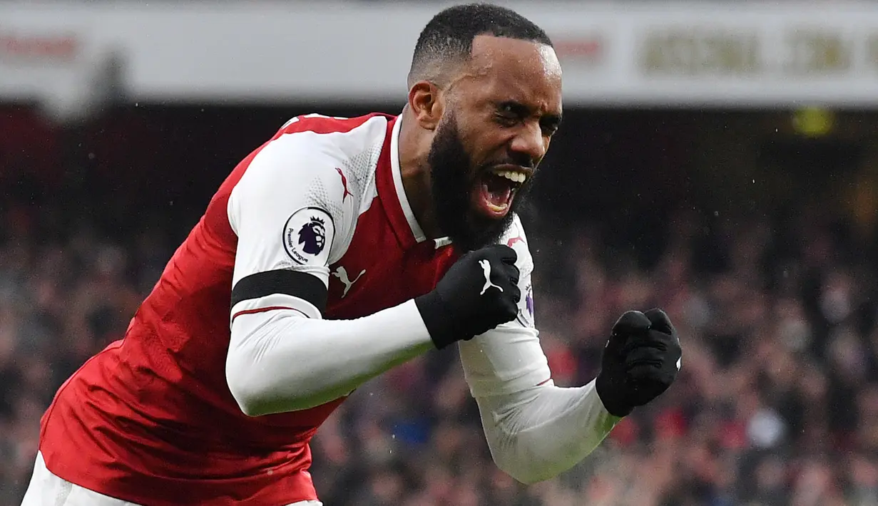 Penyerang Arsenal, Alexandre Lacazette menerima bayaran per minggu sebesar 120.000 pound sterling dan mengikat kontrak hingg 2022. (AFP/ Ben Stansall)