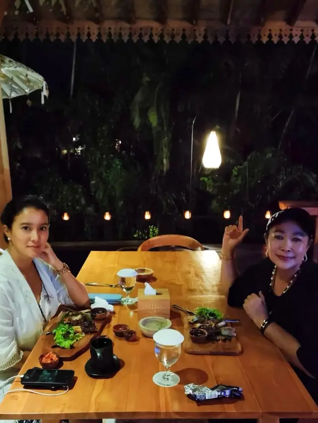 Marcella Zalianty – Jenny Rachman (Foto: Instagram/@marcella.zalianty)