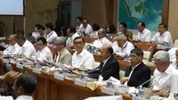 Rapat dengan Komisi VII, Luhut Bahas Sepak Terjang Arcandra Tahar