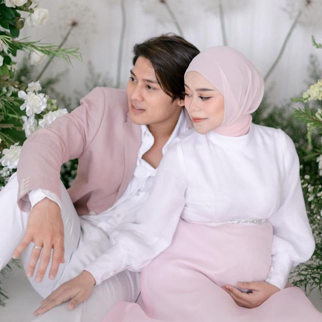 Rizky Billar dan Lesti Kejora. (Foto: Dok. Instagram @rizkybillar)