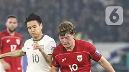 Gol tunggal Ole Romeny pada menit ke-44 membawa Indonesia unggul atas China 1-0. (Liputan6.com/Angga Yuniar)