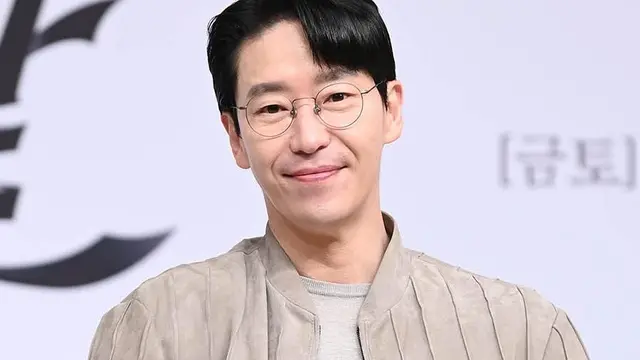 Potret Uhm Ki Joon. (Soompi)