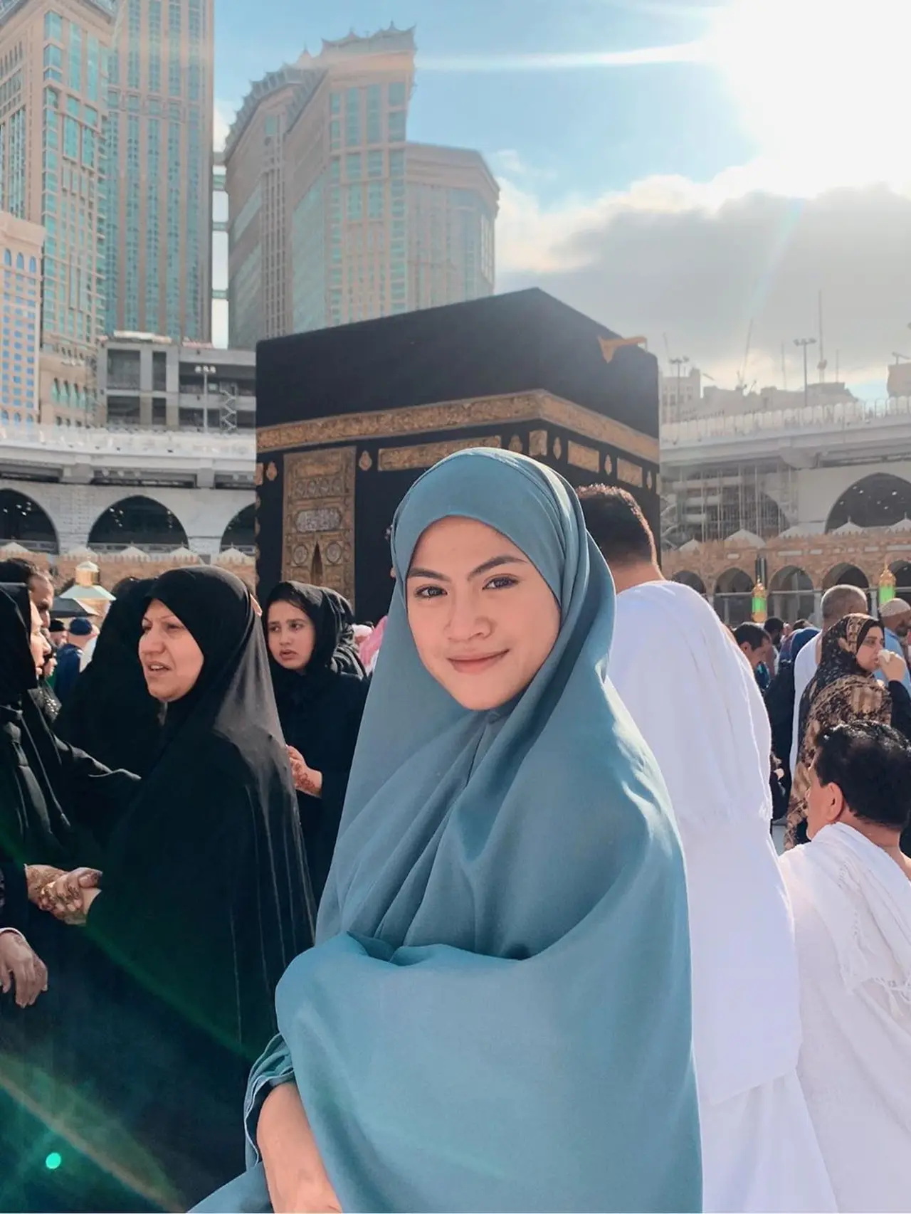 Pesona Hana Saraswati Kenakan Hijab Bikin Pangling Hot Sex Picture