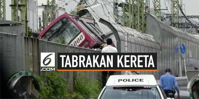 VIDEO: Kereta Cepat Tabrakan dengan Truk, 1 Orang Tewas
