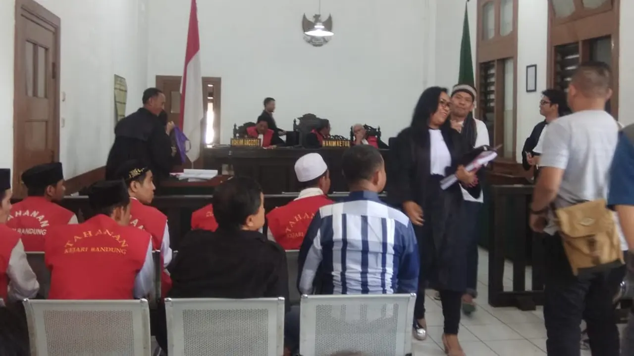 Sidang Ustaz Prawoto