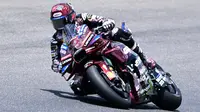 Marc Marquez beraksi di MotoGP Italia 2025