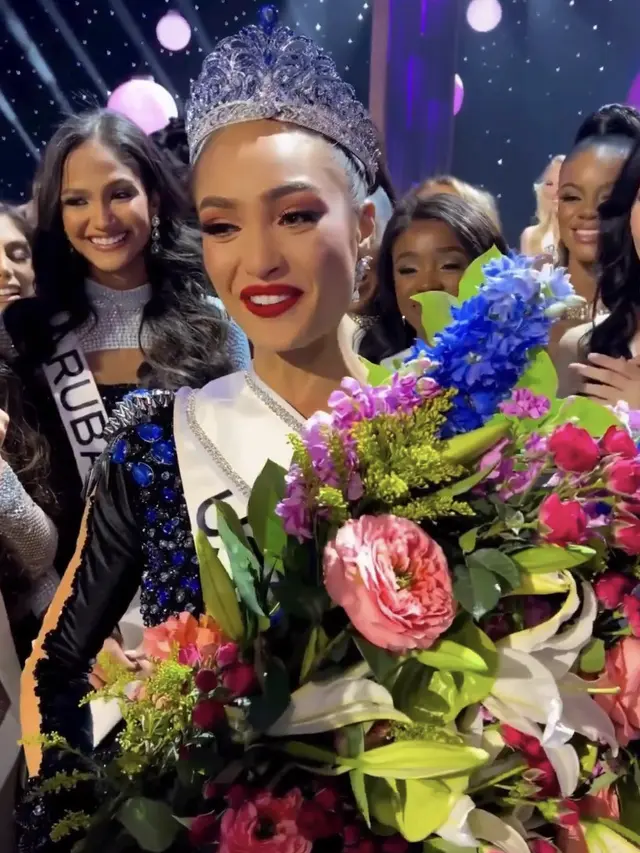 Miss USA R'Bonney Gabriel Terpilih sebagai Miss Universe 2022, credit: @missuniverse