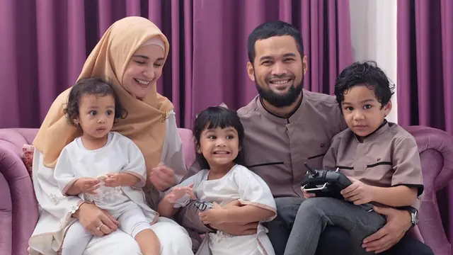FOTO: Momen Kebersamaan Shireen Sungkar dan Teuku Wisnu, Selalu Harmonis