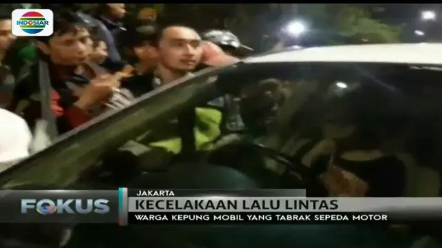 Hindari Operasi Ganjil Genap, Wanita Ini Tabrak Separator Busway
