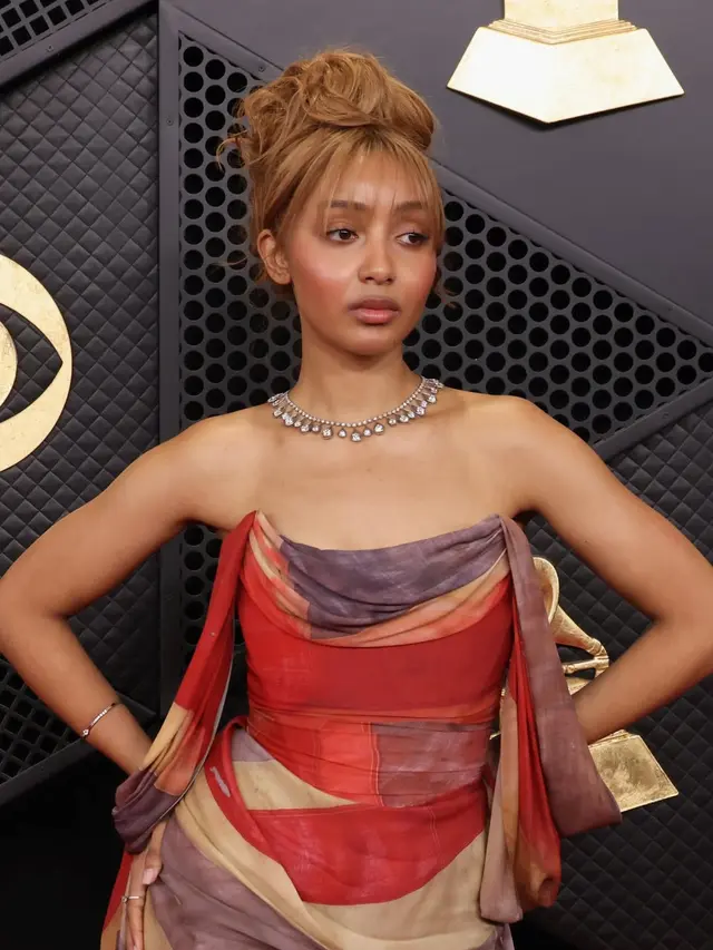 Grammy Awards 2026 Didominasi Tren Gaya Rambut Era 90an, Dipakai Rose BLACKPINK hingga Sabrina Carpenter