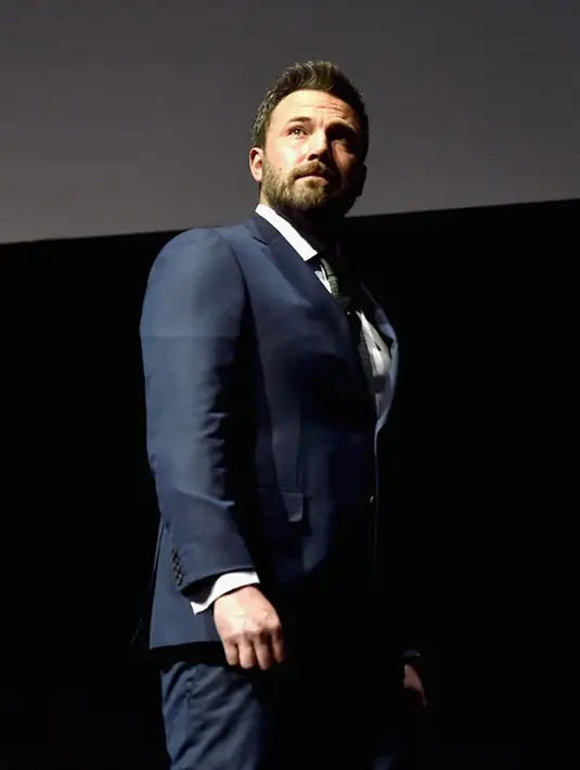 “Dia (Ben) tidak menjadikan perceraian sebagai masalah hidupnya. Dia menjadikan itu  (perceraian) sebagai pelajaran untuk dirinya menjadi lebih baik,” tutur sumber. (AFP/Bintang.com)