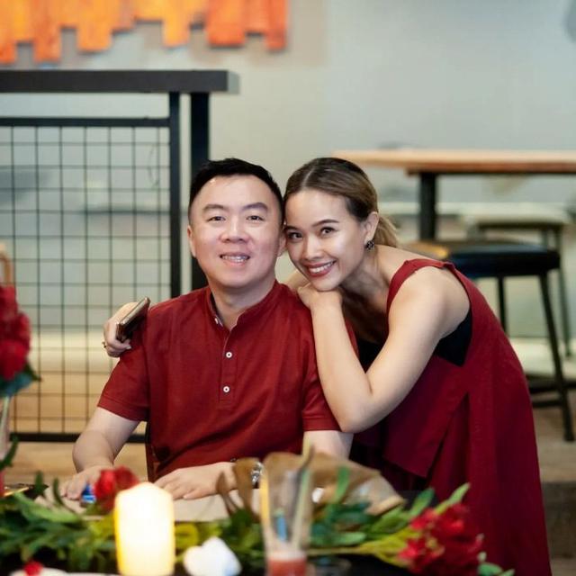 7 Potret Terbaru Winda Viska yang Kini Menetap di Pulau Bintan, Curi Perhatian