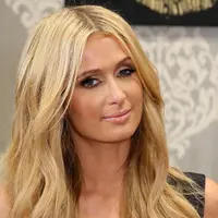 Paris Hilton adalah salah satu bintang yang cukup dikenal saat ini (yimg.com)
