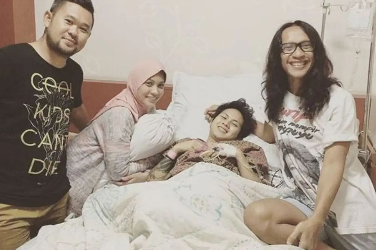[Bintang] Evelyn Nada Anjani istri Aming
