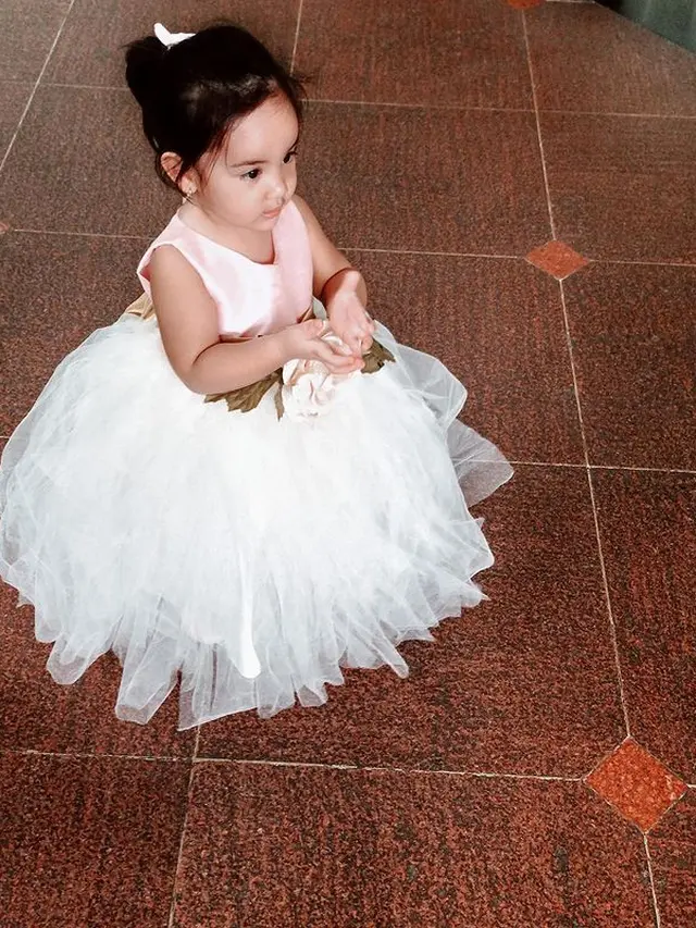 Mikhayla anak Nia Ramadhani (Instagram/ramadhaniabakrie)