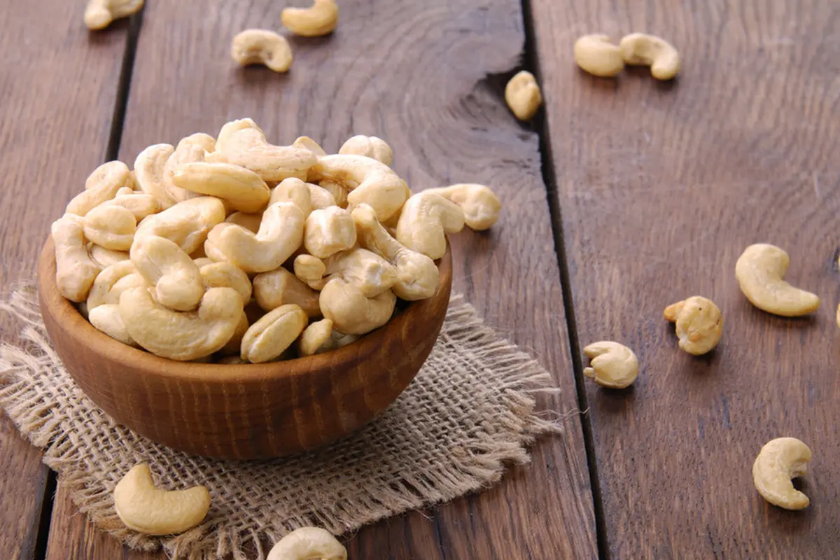 kacang mete-kezo