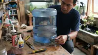 Cara Membuat Saluran Pembuangan Kotoran Ikan di Kolam Galon, Ikuti 7 Langkah Mudah Ini