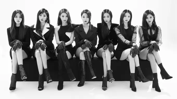 [Bintang] Lirik Lagu CLC, Distance