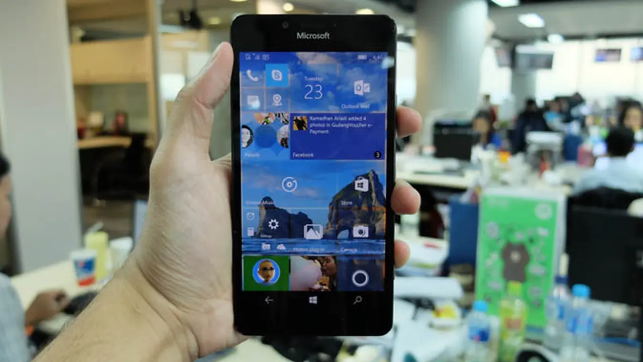 Microsoft Lumia 950