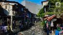 Ceceran sampah membuat kawasan tersebut terlihat kotor dan kumuh. (merdeka.com/Arie Basuki)