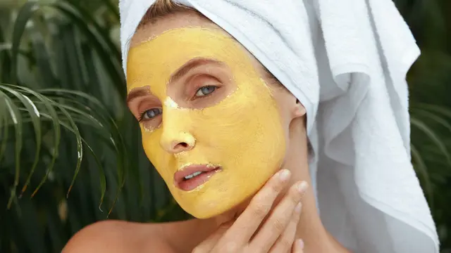 Banyak Sekali Manfaatnya untuk Wajah, Begini Cara Menggunakan Masker K