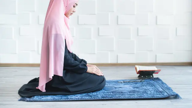 Bacaan Doa Qunut Nazilah Sebagai Amalan Sholat Subuh Lengkap Beserta Arti Dan Hukumnya