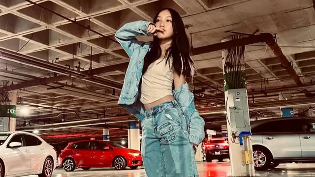 Pesona Malea Emma dalam berbagai gaya. (credit:instagram.com/maleaemma)