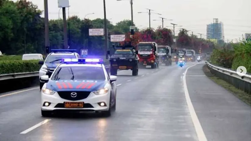 Penggunaan lampu strobo diatur dalam Undang-Undang (Satpatwal Polda Metro Jaya)