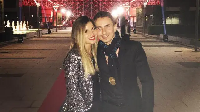 Jorge Lorenzo dan Nuria Tomas