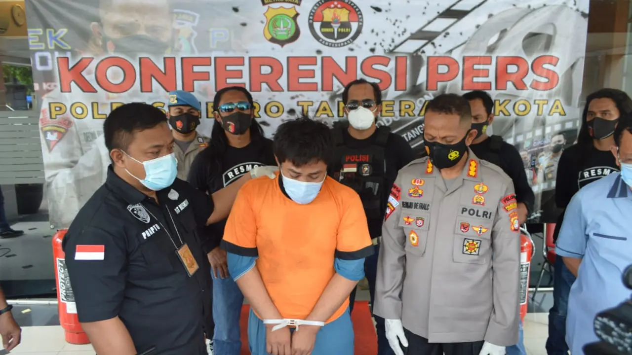 Seorang pemuda pengangguran di Kota Tangerang, ditahan polisi lantaran menjambret hingga membuat korbannya tewas.