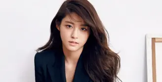 Seolhyun merupakan salah satu idol Korea Selatan yang kerap mencuri perhatian. Tak hanya kecantikannya saja, tapi bentuk tubuhnya yang seksi juga mencuri perhatian publik. (Foto: soompi.com)