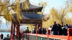 Foto yang diabadikan pada 23 November 2020 ini menunjukkan pemandangan Istana Musim Panas di Beijing, ibu kota China. (Xinhua/Ren Chao)