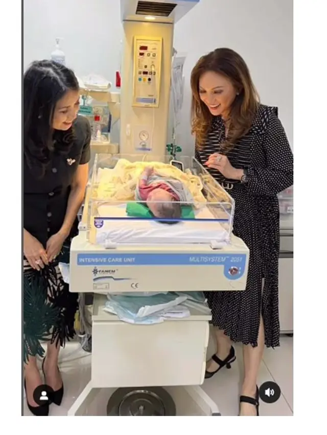 8 Potret Kompak Liliana Tanoesoedibjo dengan Ibu Mertua Jessica Tanoe saat Jenguk Cucu
