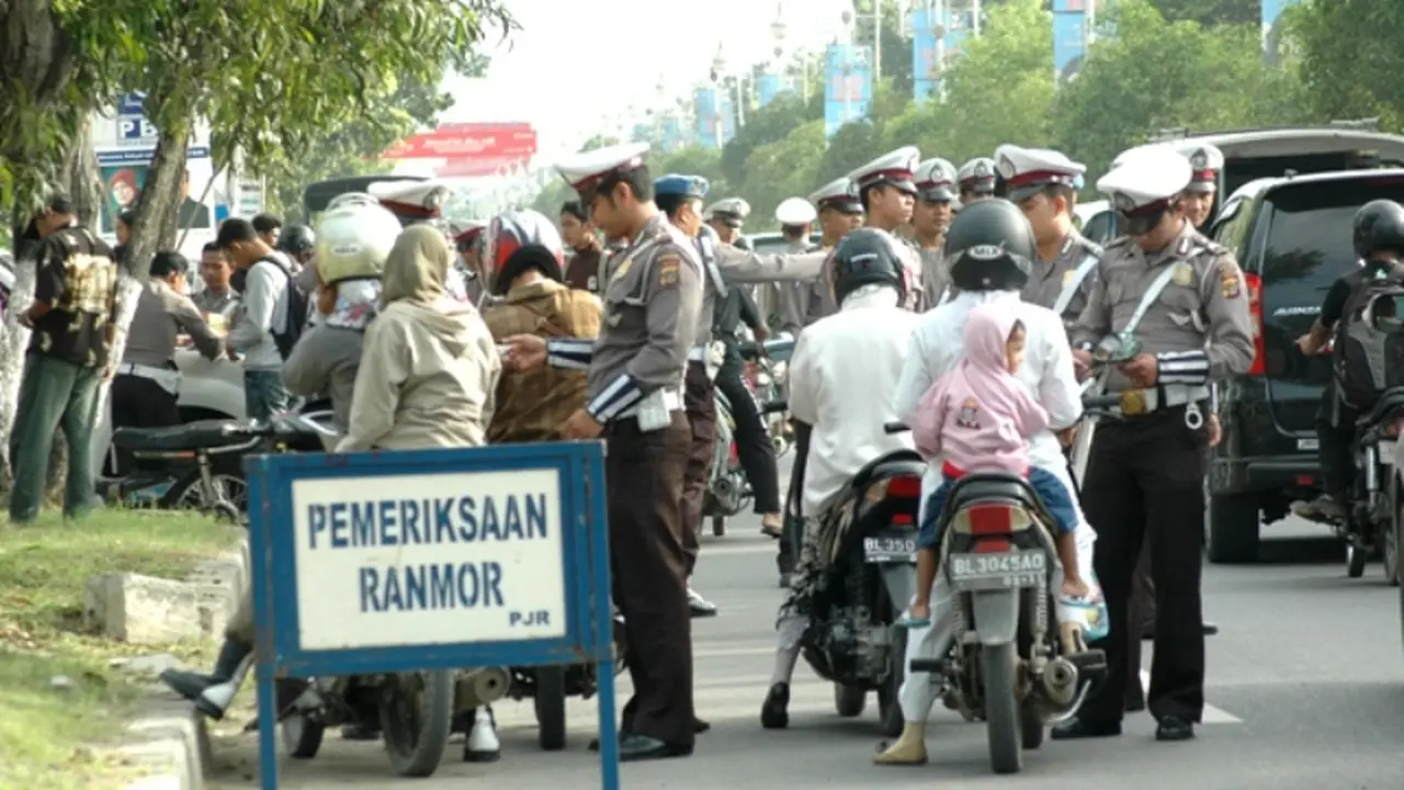 [Bintang] Syarat-syarat razia polisi supaya sah