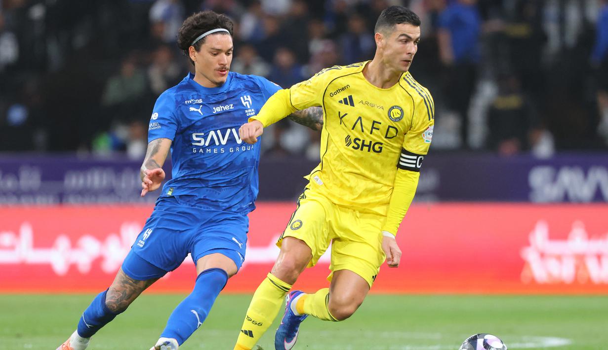 Darwin Nunez memang kesulitan beradaptasi sejak pindah pada musim panas lalu. Kehidupan di Timur Tengah tampaknya tidak cocok dengan gaya hidupnya. (AFP/Fayez Nureldine)