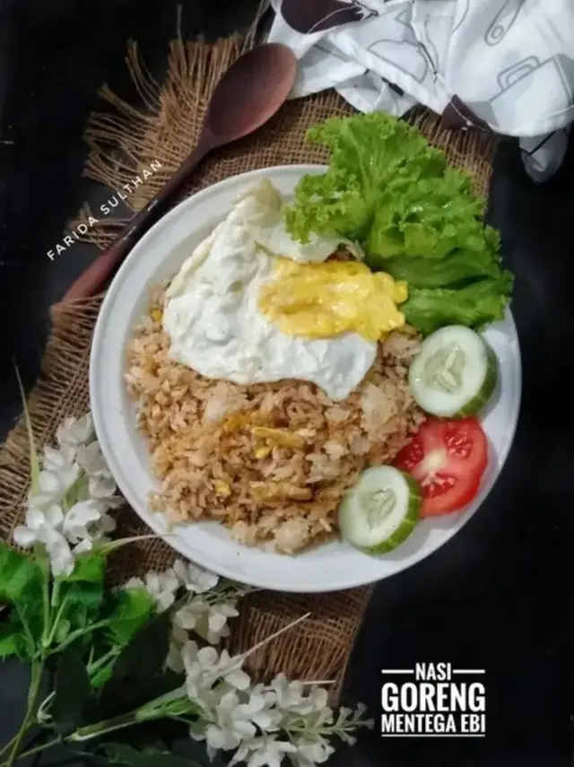 Resep nasi goreng mentega, cocok jadi menu bekal praktis