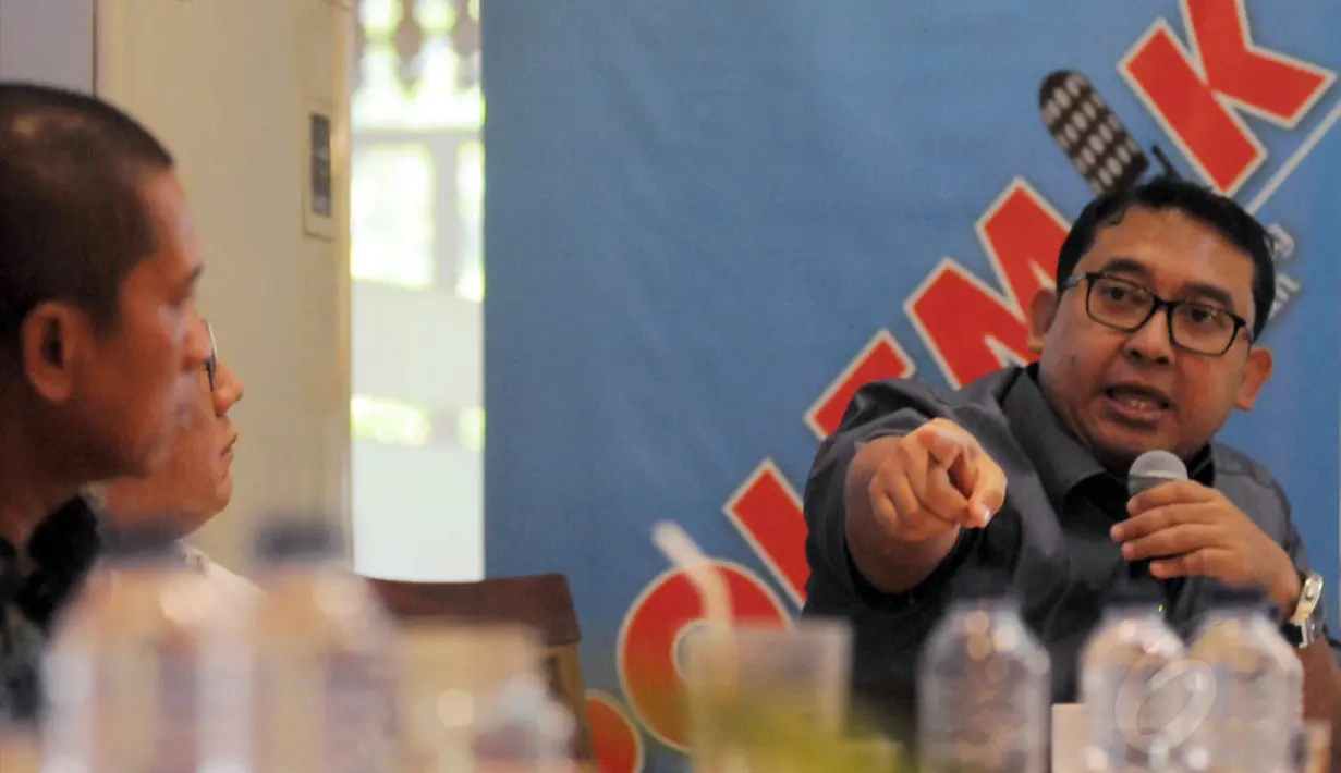 Dalam diskusi yang membahas polemik Pilkada langsung atau tidak langsung, Wakil Ketua Umum Partai Gerindra, Fadli Zon menegaskan pilkada melalui DPRD tidaklah melanggar ideologi bangsa, (13/9/2014). (Liputan6.com/Herman Zakharia)