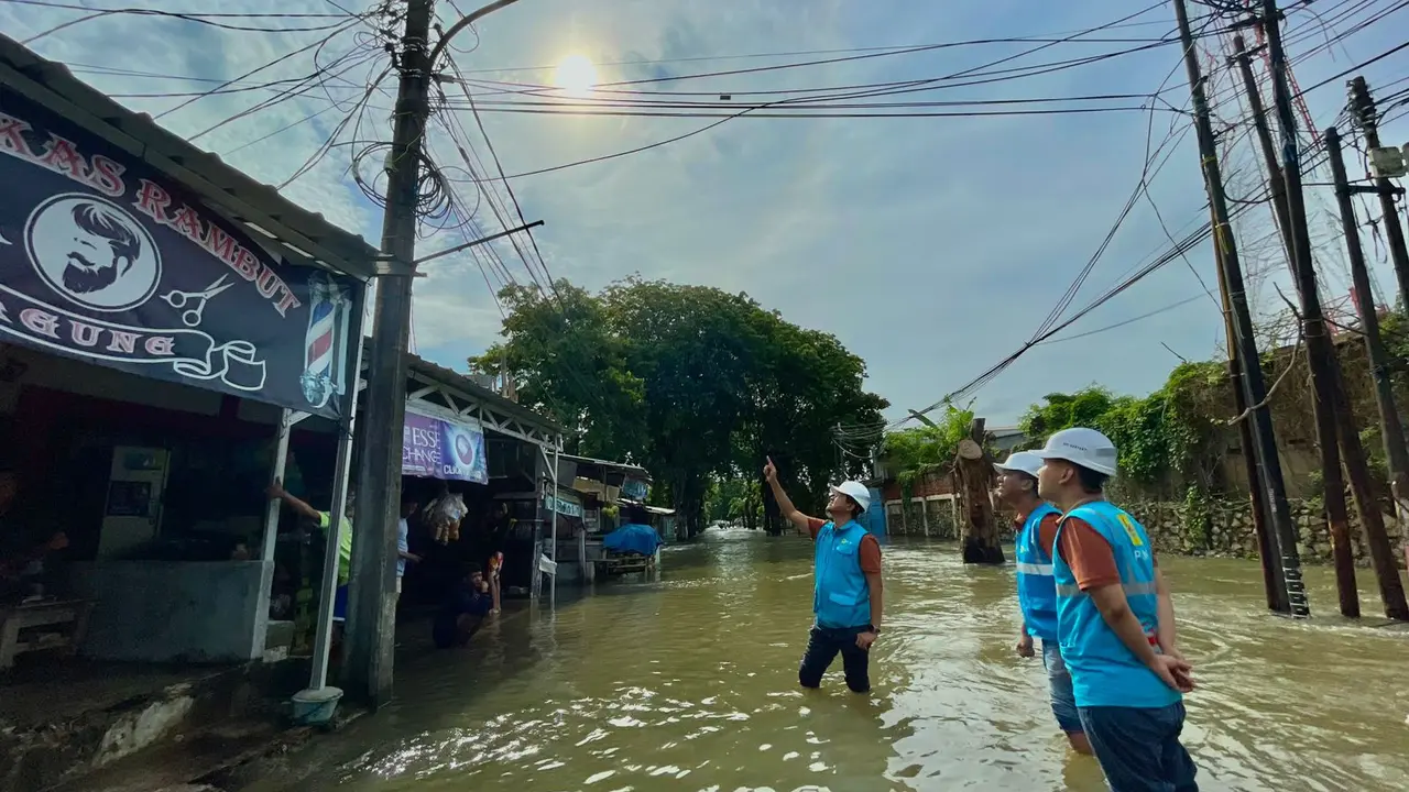 Listrik 1.873 Rumah Padam Imbas Banjir di Jakarta, PLN Pulihkan Bertahap