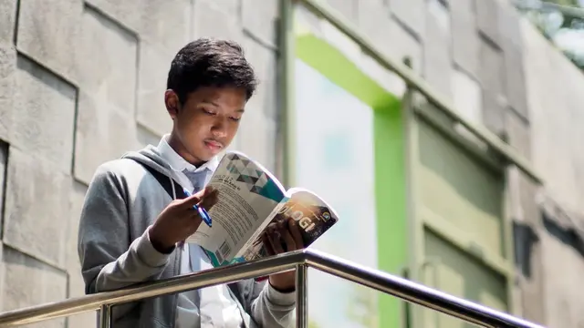 Pentingnya Menumbuhkan Minat Baca Anak