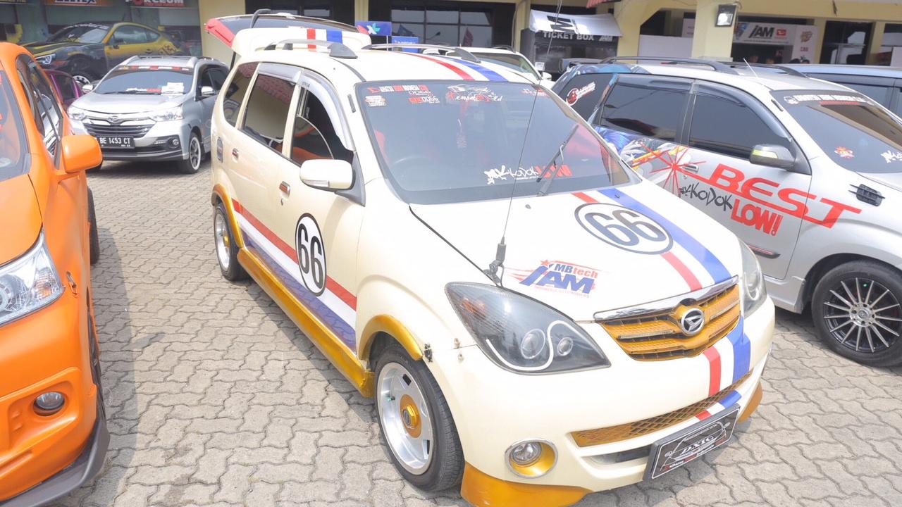 Puluhan Mobil Daihatsu Adu keren di Lampung (PT ADM)