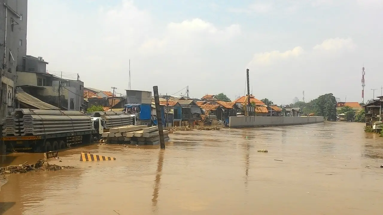 Sebab Kampung Pulo Kembali Dilanda Banjir