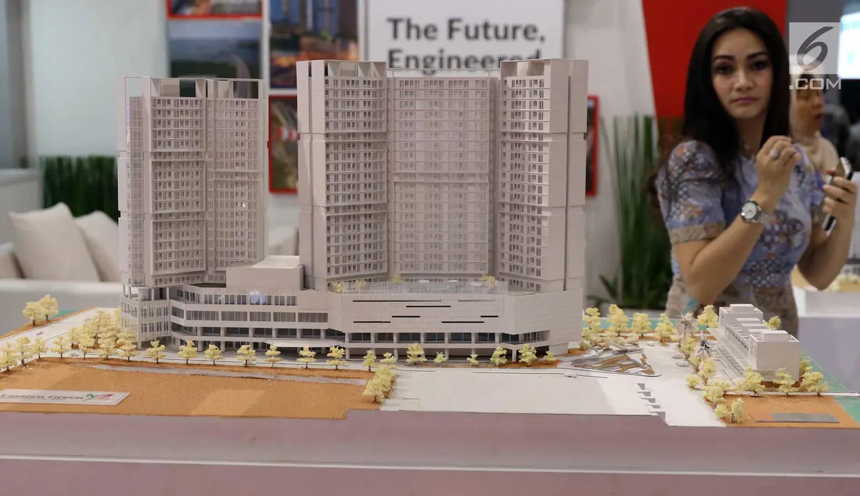 Maket sebuah gedung terlihat di pameran Indonesia Business and Development Expo (IBD Expo) di Jakarta, Rabu (20/9). Pameran tersebut bertemakan Sinergi Indonesia Hebat. (Liputan6.com/Angga Yuniar)