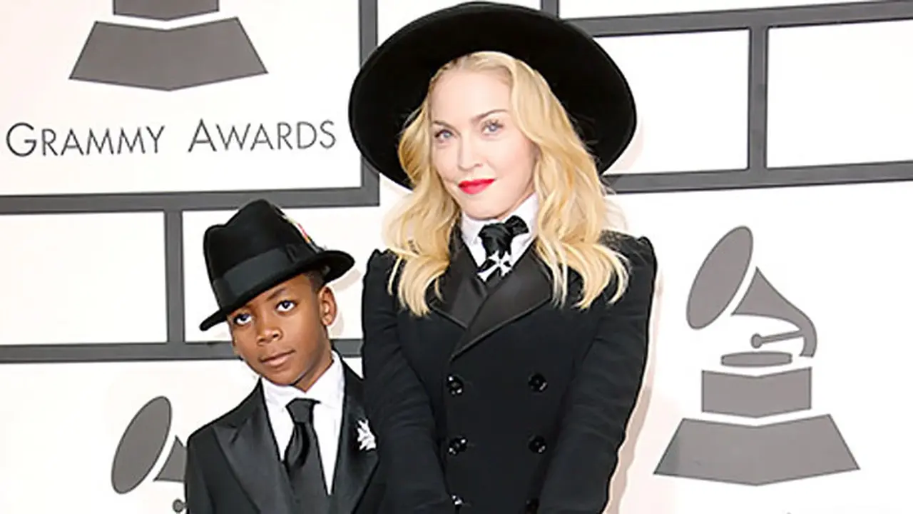 Madonna Tampil Kompak dengan Anak di Grammy Awards 2014