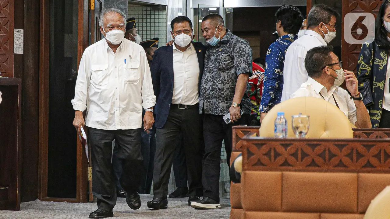 Menteri Basuki Hadimuljono Hadiri Rapat Evaluasi dan Program Kerja PUPR Bersama Komisi V DPR