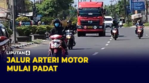 VIDEO: Ribuan Motor Padati Arteri dari Pantura Arah Jakarta