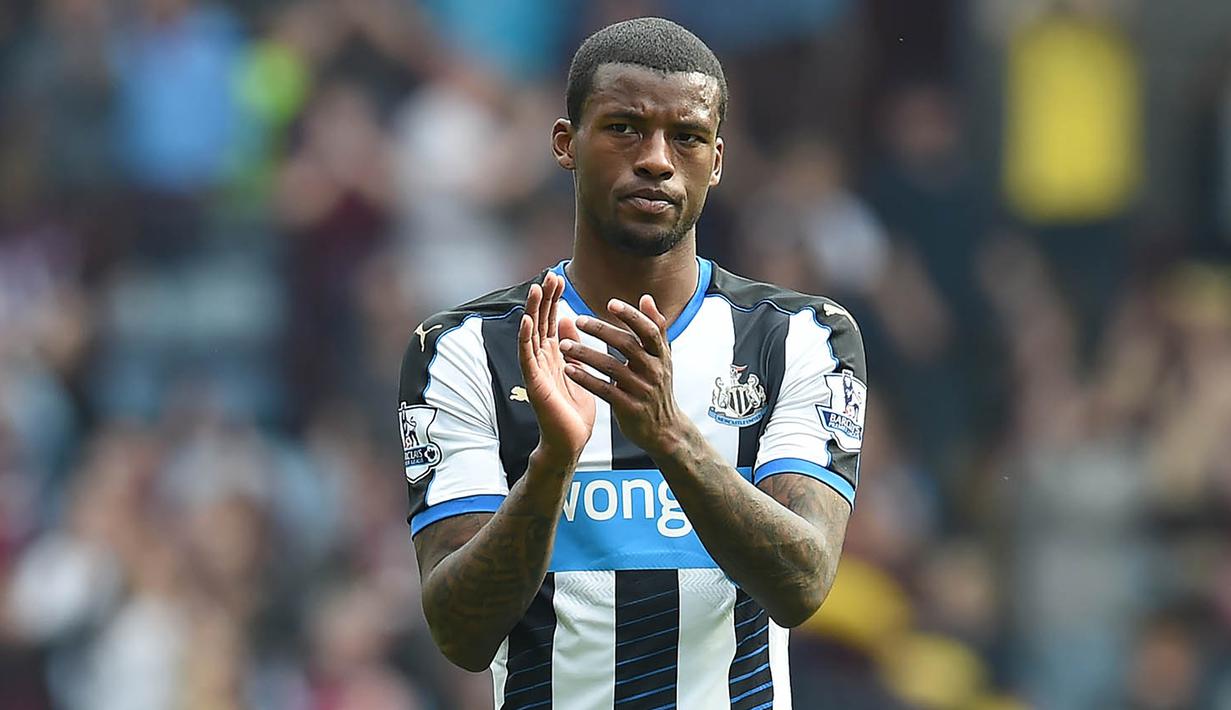 4. Georginio Wijnaldum, pelatih Everton, Ronald Koeman, diberitakan Daily Mail ingin memboyong gelandang Newcastle ini dengan dana 27 juta poundsterling. Namun untuk mendapatkannya Blue Merseyside harus bersaing dengan Tottenham. (AFP/Paul Ellis)